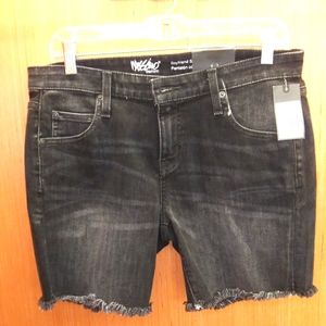 Mossimo boyfriend shorts size 6
